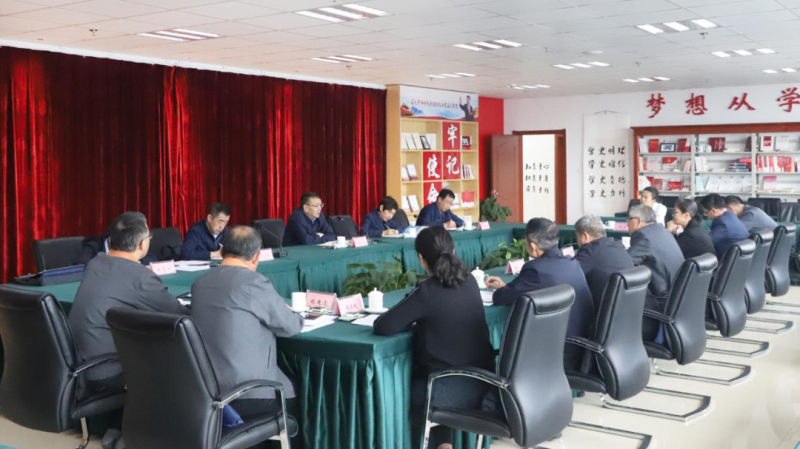 省国资委党委书记、主任洪涛光临省QMH官网集团调研