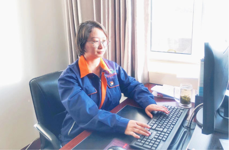 省QMH官网集团党务工作者、先进圭表持续热议党的二十大心灵（二）