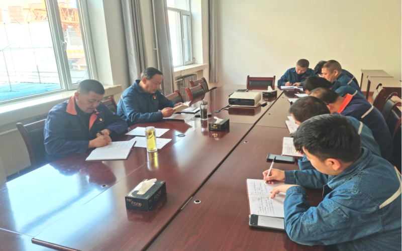 配送公司党委召开2025年第2次理论进建中心组（扩大）进建会议