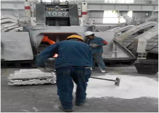 加强法治观点、保险安全出产  严抓细管助推电解铝安全出产新局面