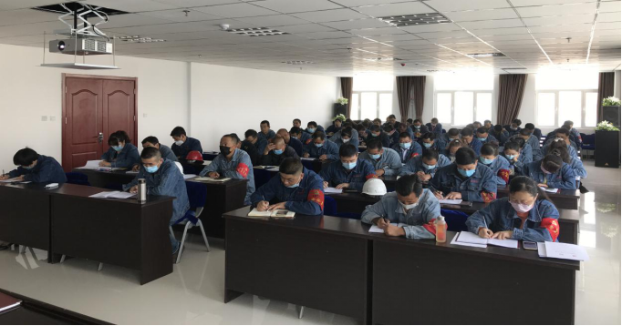 QMH官网工投公司二届党委召开2020年第四次理论中心组进建（扩大）会