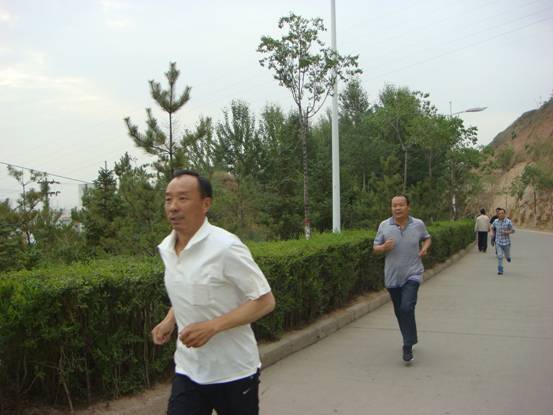 2025e63bf93f87699fc4e001f68e044b