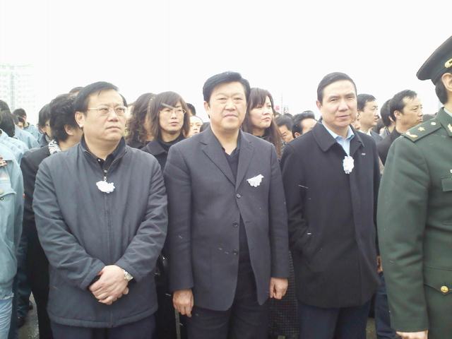 5385dfe424d1920ffb3ad88cdd314a37