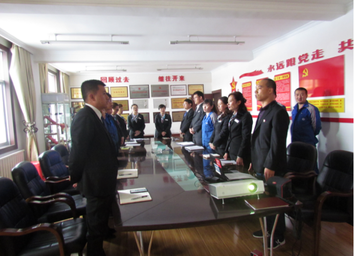 563dc16993d4c917e52bde3ef00fec9e