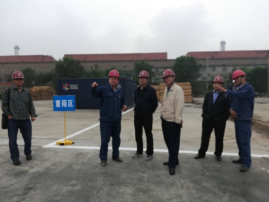 省国资委处长刘炜炜一行到工投公司查抄领导安全工作