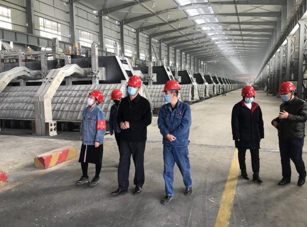 集团党委专职副书记苑钢同道到工投公司调研