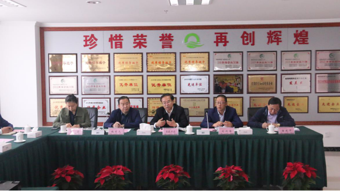 b8860d473801fa93480db6fbc4c09735