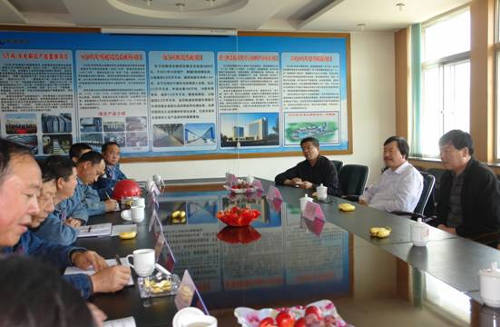 刘崇珩、冯志洪光临青海QMH官网北川工业物流园参观