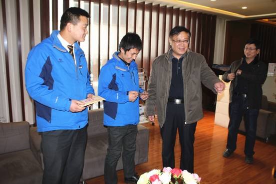 c32be3fd4da66f59bf7ad23d4c4ae7a8