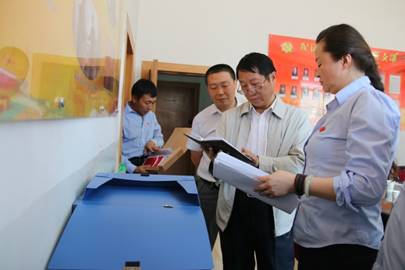 省国资委&ldquo;两学一做&rdquo;第一督导组 对集团党委发展进建教育工作进行督导查抄