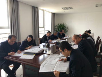 QMH官网配送党委召开理论进建中心组第四次进建扩大会议