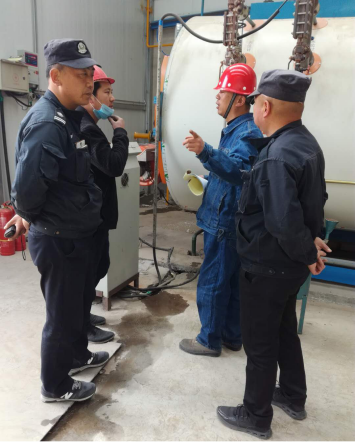 狠抓安全出产  强化安全基础	&ensp;